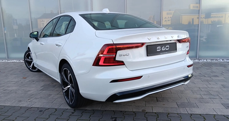 Volvo S60 cena 199714 przebieg: 10, rok produkcji 2024 z Darłowo małe 301